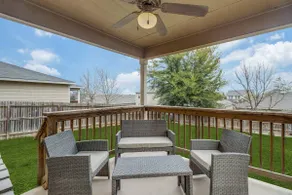 BMT Stay | 4BR Near Lackland Seaworld - Image 4