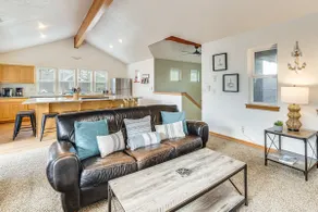 Rockaway Beach Home m / boblebad: 4 blokke til stranden! - Image 5