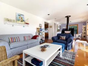 NOUVELLEMENT LISTÉ!! STYLE NANTUCKET AVEC VUE SUR L'EAU PEAK-A-BOO (Kanaka Bay) - Image 5
