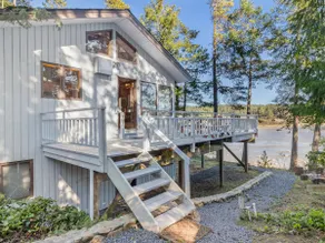 NOUVELLEMENT LISTÉ!! PRÈS DE ROCHE HARBOUR SUR WESTCOTT BAY !! - Image 5