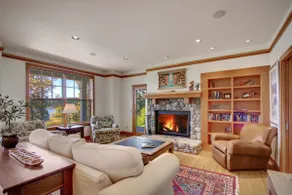Near Roche Harbor - Cape Cod style home! WBV - Image 2