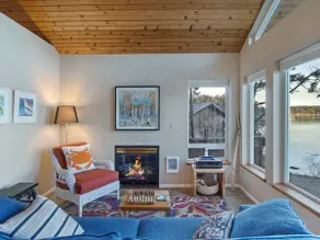 Cozy Waterfront Cabin! (GBH) - Image 4