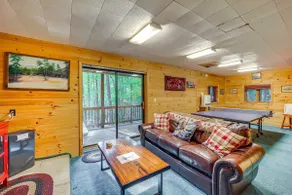 Family Cabin & Deep Gap | Game Room & Scenic Views - Image 4
