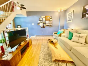 Comfy, Cozy Place to WFH | Close to UofT/Hospitals - Image 2