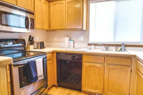Cozy Meridian Home * HULU * W/D * 12 Min to Boise - Image 2
