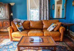 Large Home Great Location Pet Friendly, Sleeps 10 - Image 5