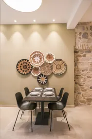 Can Bona Casa - Apartment overlooking the square - Image 4