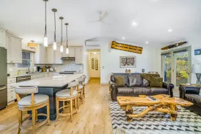 Stunning Golf Course View Home with Private Deck - Image 3