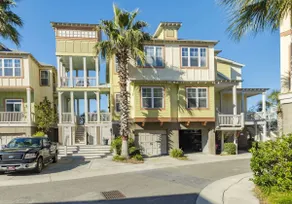 Back Bay # 11. Folly Beach Townhouse 3 BR à distance de marche de la plage et des commerces. - Image 2