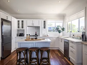 Beachwood House at Mollymook Beach - Image 3