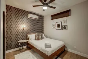 Vrain - New 2-Bedroom Apt w/ Workspace - Image 4