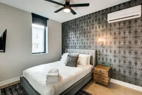 Vrain - New 2-Bedroom Apt w/ Workspace - Image 2