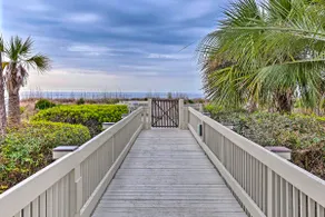 Ocean Views + Pool Access: Hilton Head Getaway - Image 3