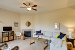 NY! Tucson Townhome w / Patio <12 mi till centrum! - Image 5