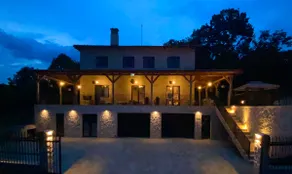 Villa Transylvania - Image 2