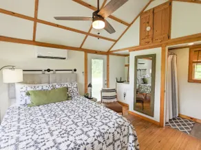 Cabin-ette at the Creek ~ a Tiny Ozark Getaway - Image 5