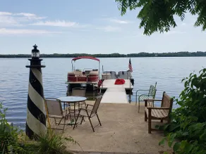 Riverfront Retreat w/ Beach & Boat Access - Image 3