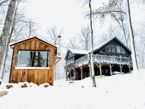 BALD KOMMEN: Brandneues Lakeside Chalet! - Image 3