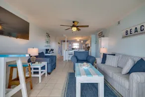 Oceanfront condo for 4 in North Topsail Beach, perfect for a relaxing getaway! - Image 4
