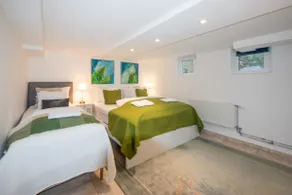 Zen Den - Cozy 2BR Stay in Malmö - Image 2