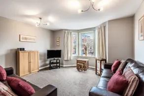Merchants Gate - 2 Bed comfy apartment with parking and York Minster views - Image 4