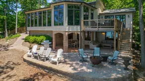 Luxury Secluded Lake Home King Beach Views Dock - Image 4