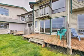 Sanderling Sea Cottages, Unit 2: Walk to Coast! - Image 2