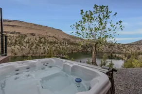 Lake Simtustus-B12 Tiny Home - Image 3