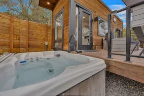 Lake Simtustus-B12 Tiny Home - Image 2