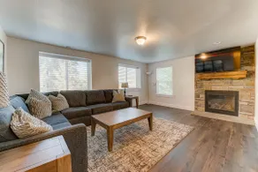 Large Park City Five Bedroom Home, Close to PC Mtn - Image 4