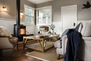 Green Gully House - a scenic country retreat - Image 2