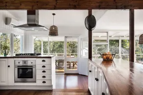 Green Gully House - a scenic country retreat - Image 5