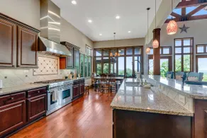 C L Ranch - Luxury estate with pool, hot tub, and outdoor kitchen! - Image 4
