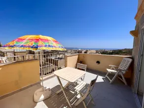 3 Bedrooms Sea view terrace & balcony Holiday Home - Image 2