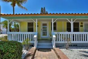 Tropical Getaway, Pool, Free Fun, Private Patio. - Image 2