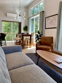 Forest luxury. Gourmet kitchen. Moran Park nearby - Image 5