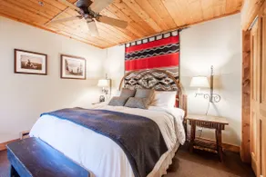 Upper Hollow Pines Cottage-Walking Distance to Sundance Resort - Image 3