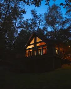 Private Hocking Hills Cabin w/ Hot Tub, Deck, Loft - Image 5