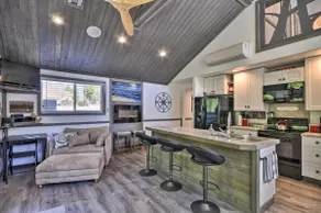 Floating Home on Columbia River w/ Provided Kayaks - Image 2