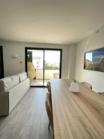 101.50 Two bedrooms apartment with parking place - Image 4