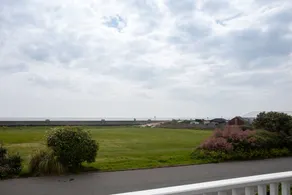 Bright & modern Sussex seafront home Great views - Image 5