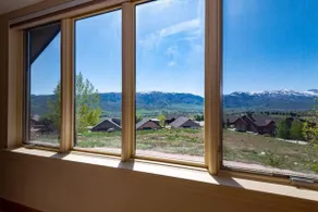 Powder Mtn Trapper Lodge TR1 Ski Retreat Game Rm - Image 4