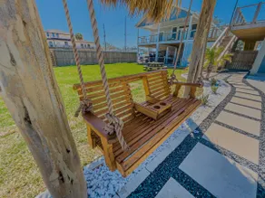 Gorgeous Lodge w/Heated Pool + Pier - Image 3