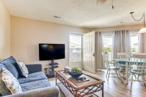 Walk to Beach: North Myrtle Condo! - Image 5