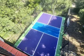 Pool, Pickleball, Hot Tub and Panoramic Lake Views - Image 3