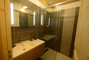 Chalet neuf spa et sauna - Image 4