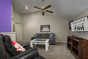 3BR Condo Sleeps 10 | 2 Living Rooms | Pool - Image 2