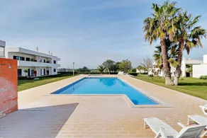 Pêra Secret Garden 1 and Pool by Homing - Image 2