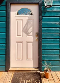 Cottage-Private Bathroom-The Library - Image 2