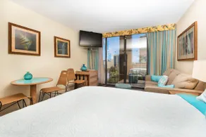 *Free Parking*10 Min to Beach* - Image 2